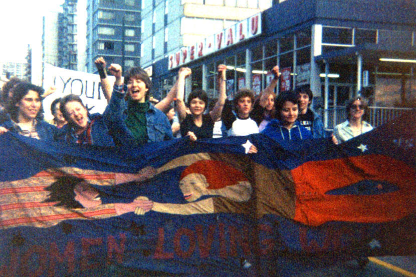 Marche des gouines dans la rue, Toronto (7 octobre 1981), collection de l'ACMF, 10-001-S3-I698