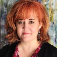 Professor Roanne Thomas
