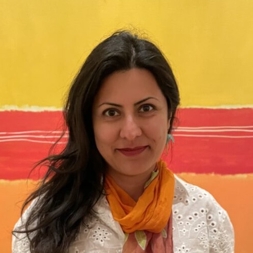 Akbari, Azadeh